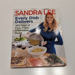 Sandra Lee Every Dish Delivers (2013, Paperback) – 365 Days of Affordable Meals